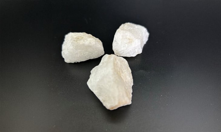 ホワイトアゼツライト